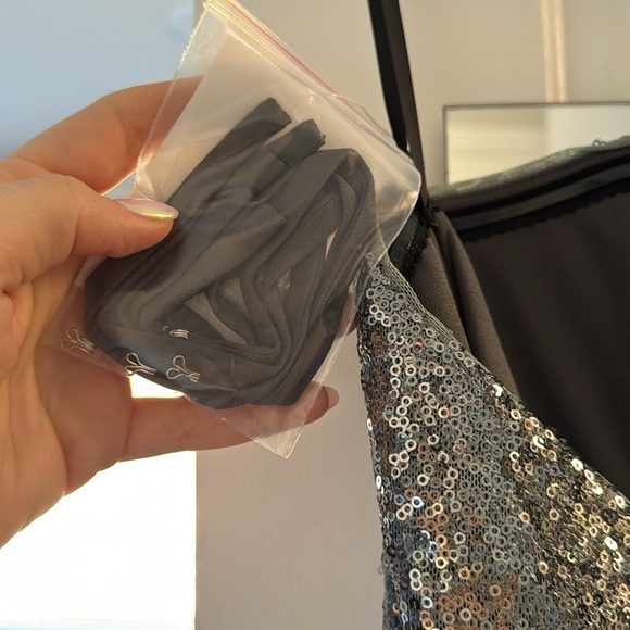 NWT Dessy Collection dark silver sequin gown - Picture 7 of 9